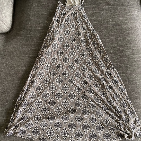 Grey Dress - Picture 2 of 2